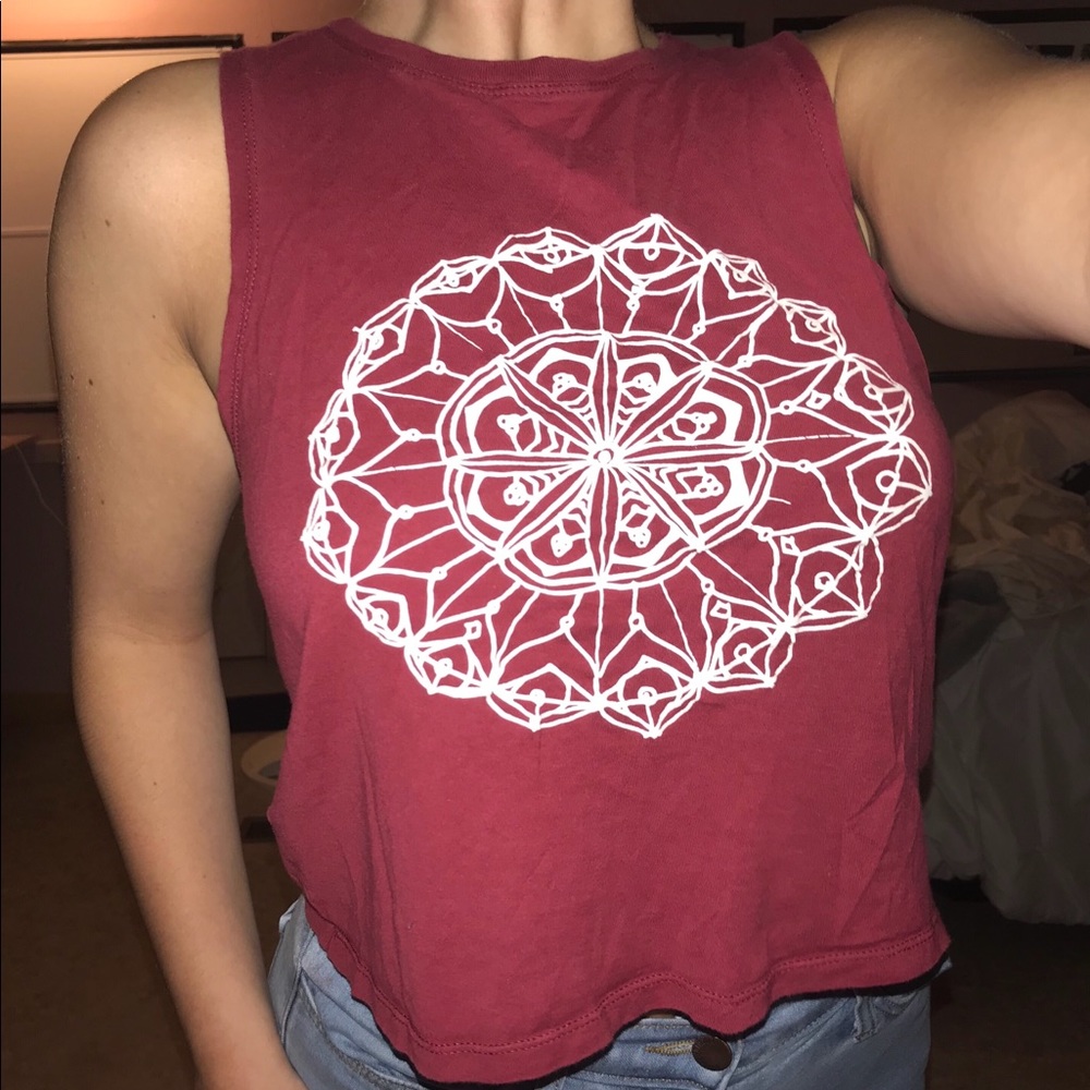 Red Tank w White Design